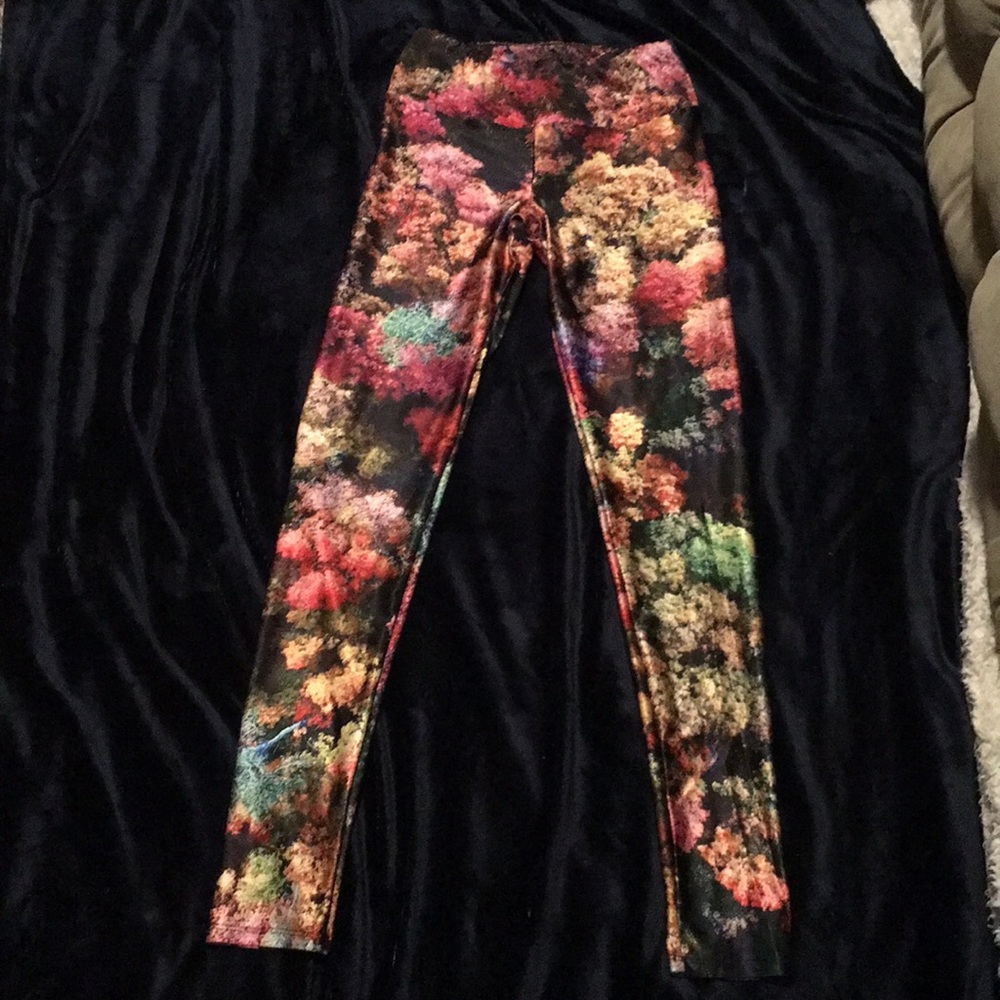 Goldsheep ONE OF A KIND Foliage Leggings Size M!